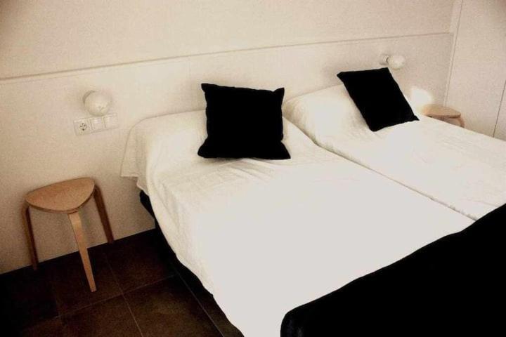 Od'A Apartaments Roses Esterno foto