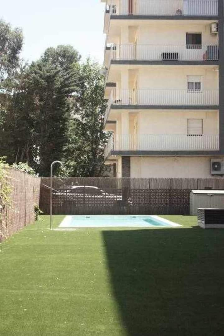 Od'A Apartaments Roses Esterno foto